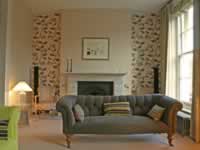 This is the title caption for the photo!